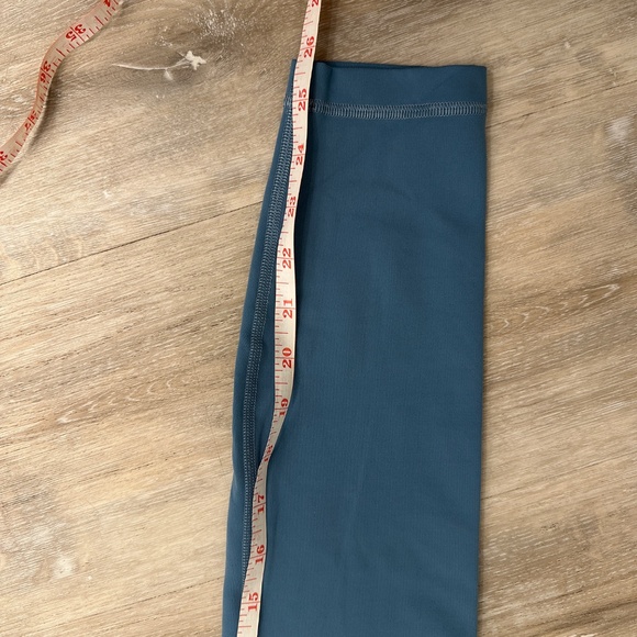 Wunder Train High-Rise Tight 25", Size 4, Utility Blue - Picture 6 of 6